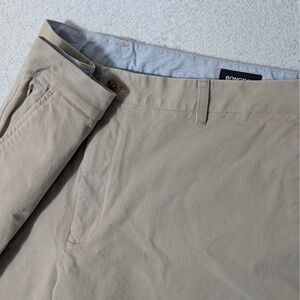 Bonobos Shorts Mens 46/7 Khaki Stretch Standard Fit Chino Zip pocket